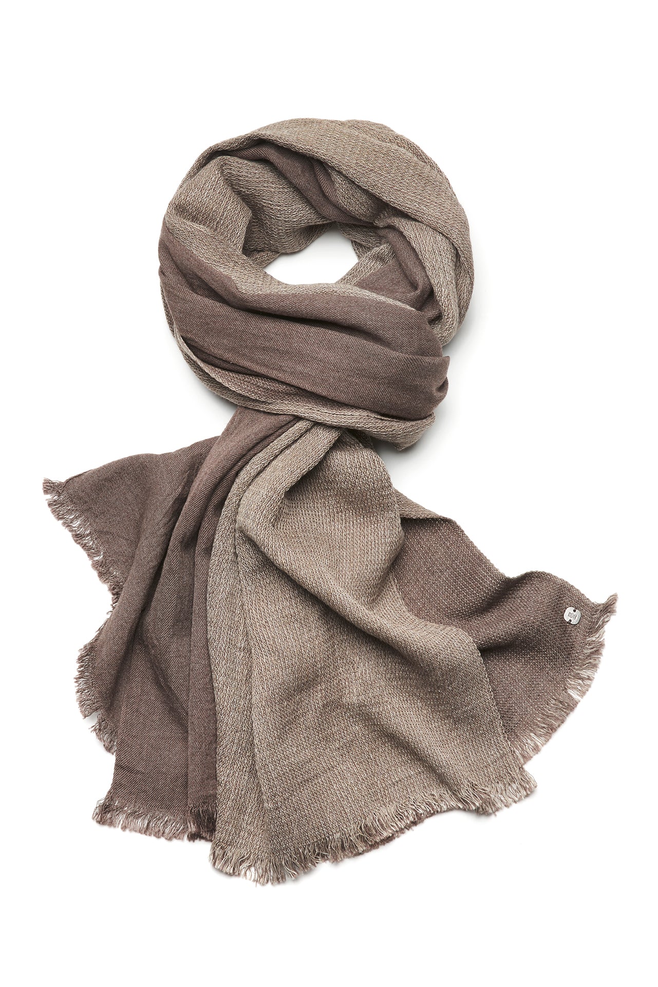 Scarf made of natural fibers