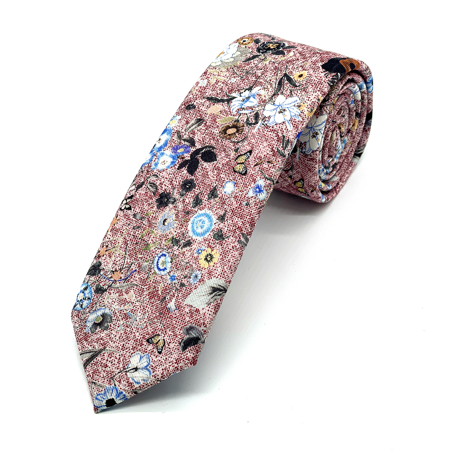 Tie with a floral print